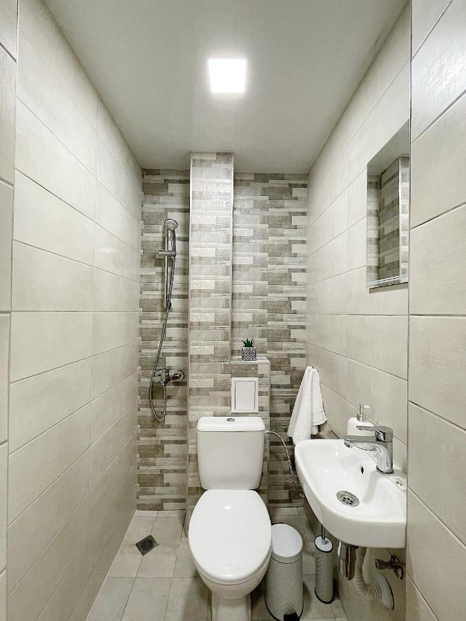 Fenix 2 Bedroom Apartment Varna Center Buitenkant foto